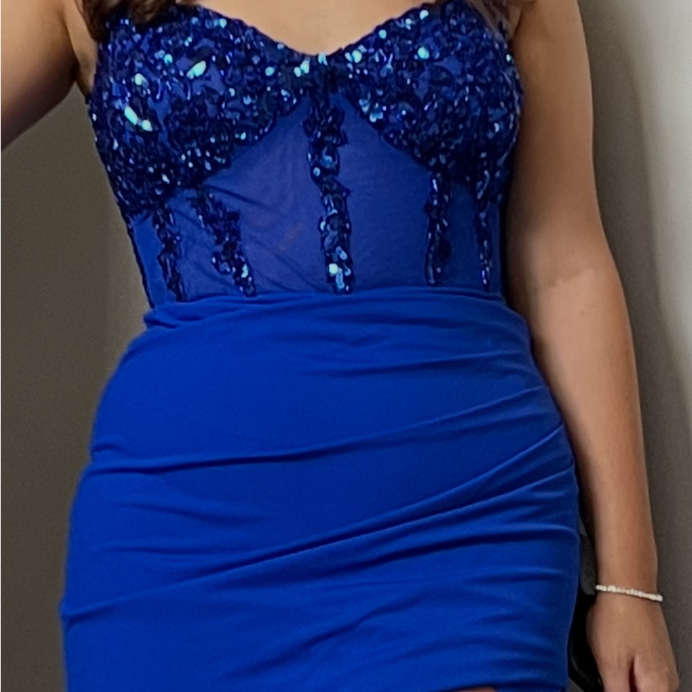 Elegant Blue Sequin Dress